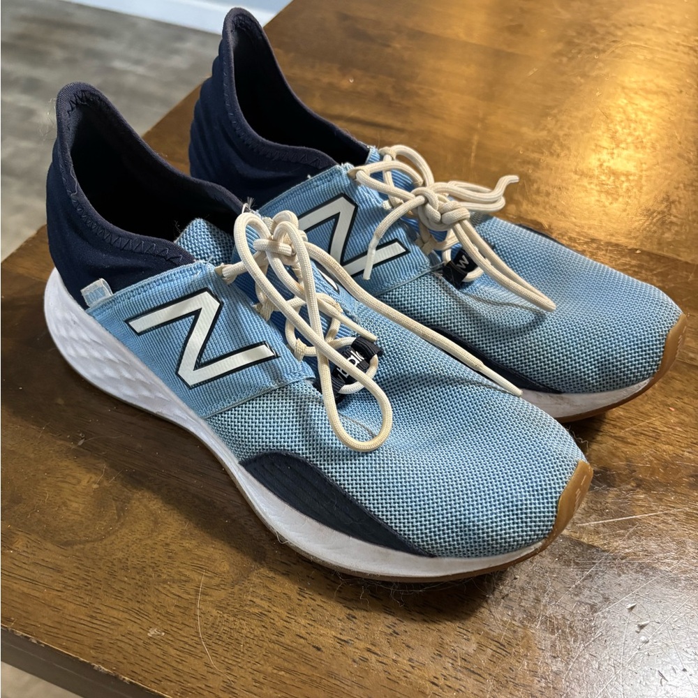 New Balance roav Light Blue Sneakers with White Accents